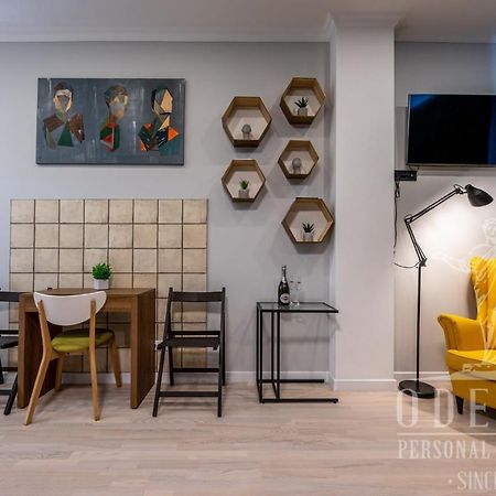 City Center New House Odessa Eksteriør billede
