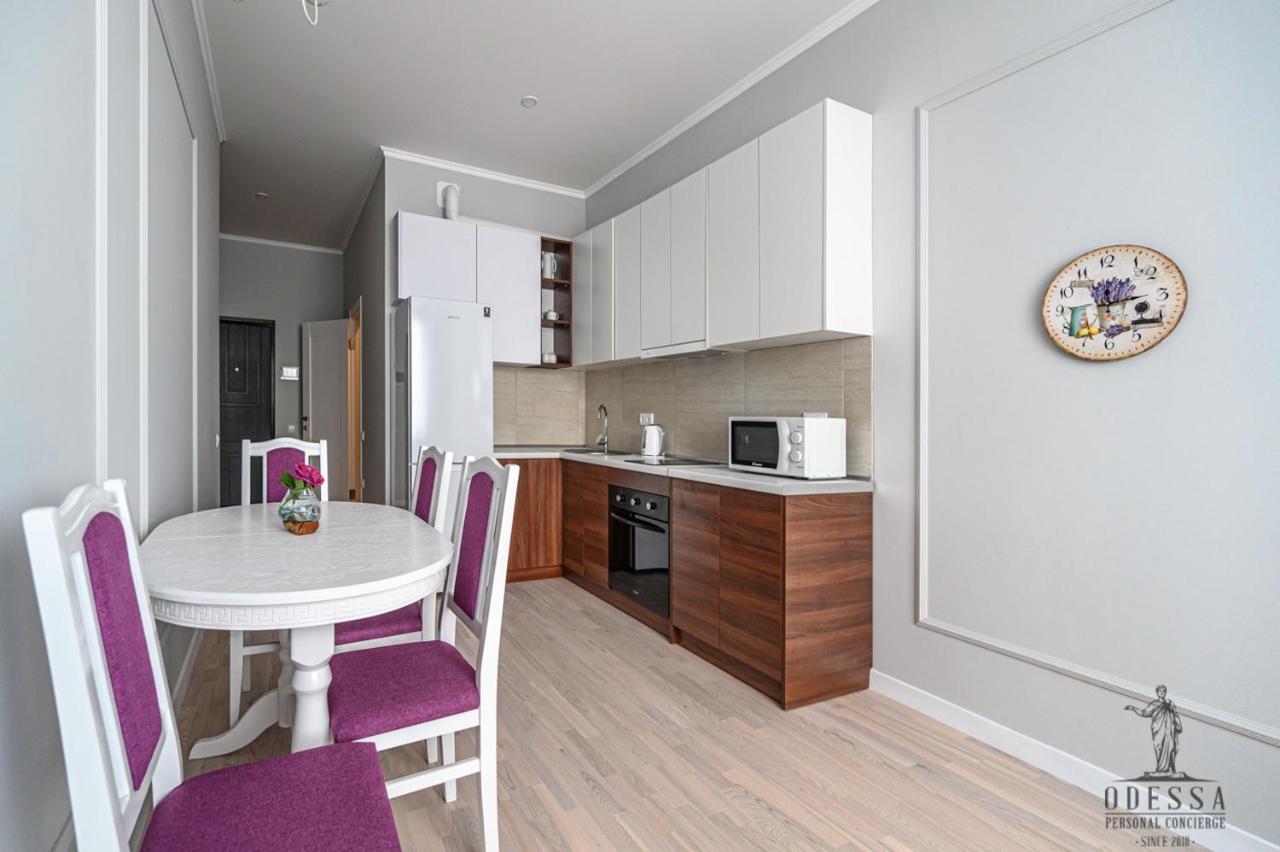 City Center New House Odessa Eksteriør billede