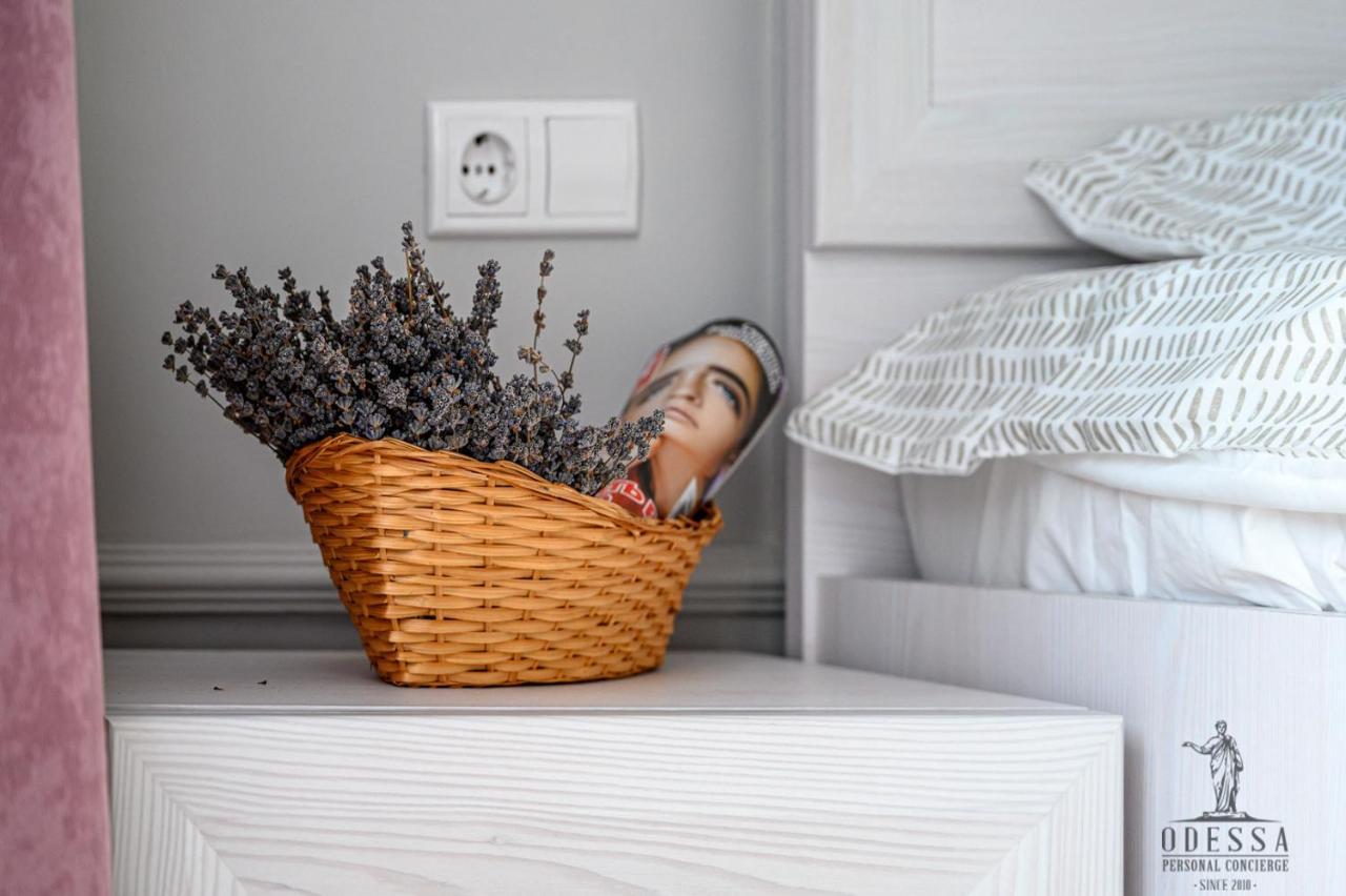 City Center New House Odessa Eksteriør billede