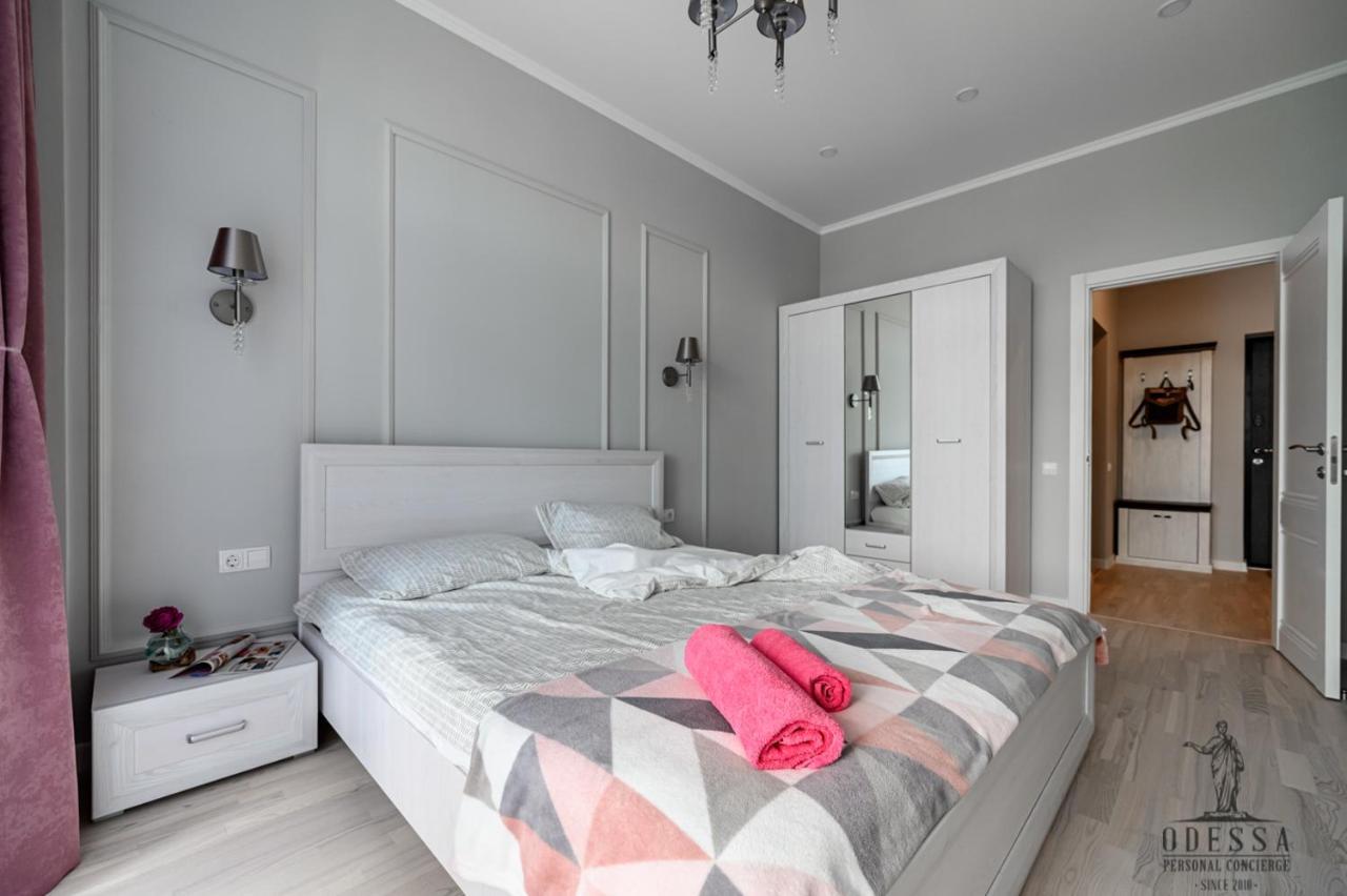 City Center New House Odessa Eksteriør billede